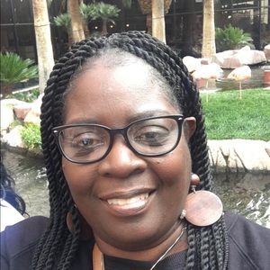 Meet your Posher, Jackie